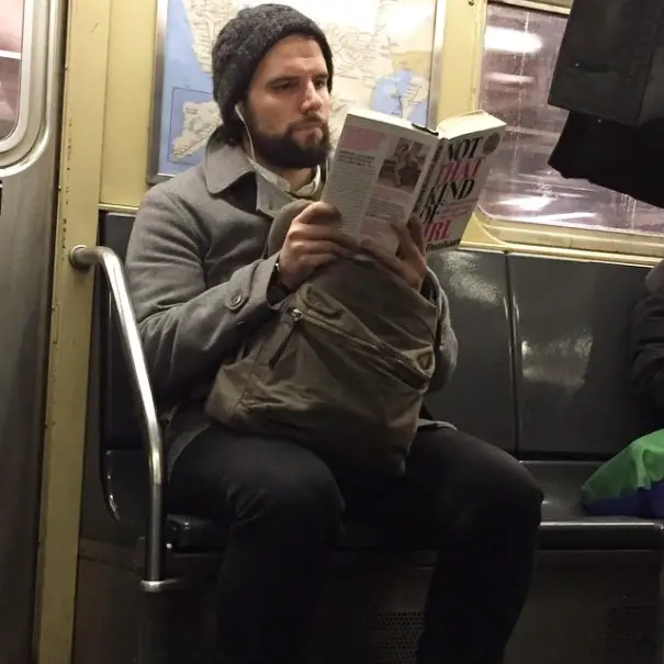 hot-dudes-reading-books-instagram-2-605x605