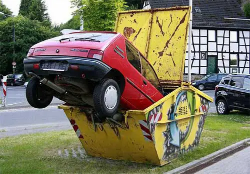 funny-car-accident-dumpster