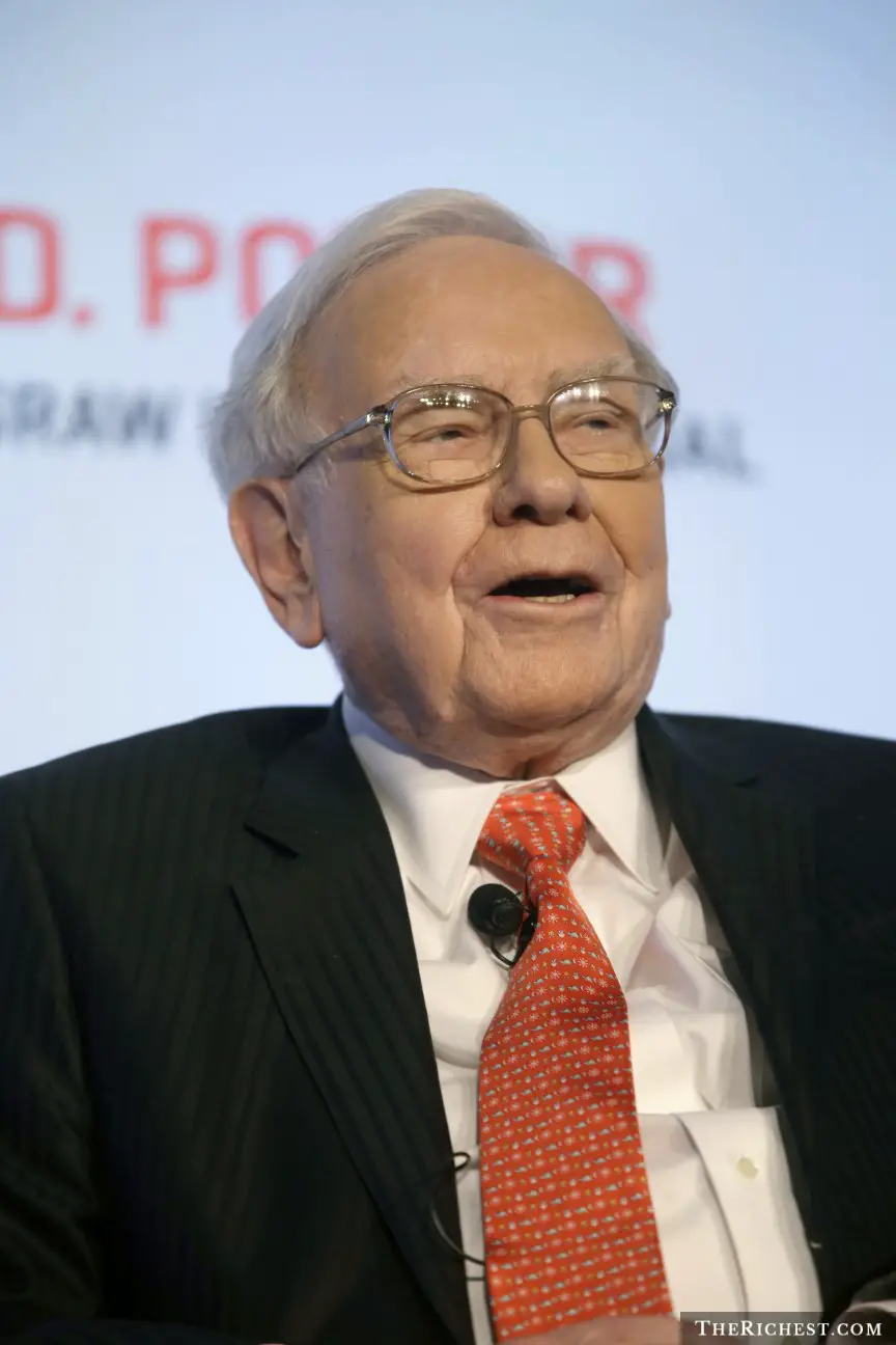Un-almuerzo-con-Warren-Buffet-–-2.63-millones-de-dólares