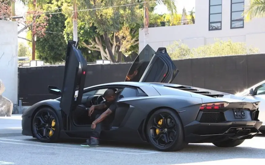Kanye-West-–-Lamborghini-Aventador-–-750k