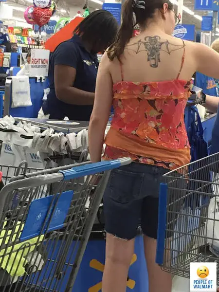 you_can_always_trust_walmart_to_bring_out_the_classier_side_of_people_640_19