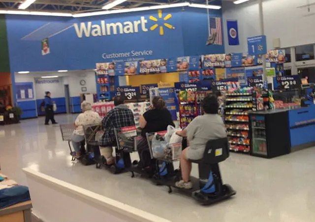 you_can_always_trust_walmart_to_bring_out_the_classier_side_of_people_640_35