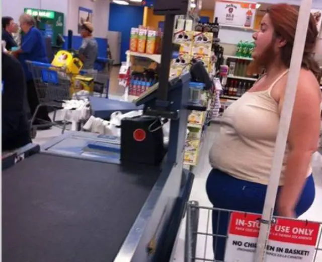 you_can_always_trust_walmart_to_bring_out_the_classier_side_of_people_640_42