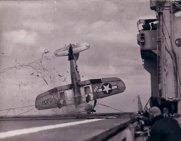 historical-photos-rare-pt2-corsair-wreck