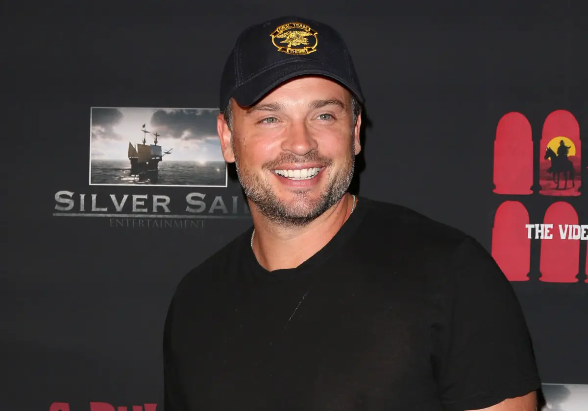 Tom-Welling-15-years-later