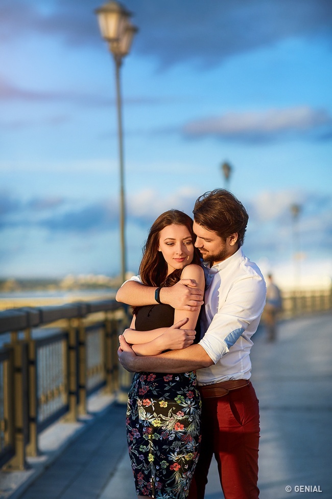 9 Tipos de abrazos que revelarán toda la verdad sobre tu relación de